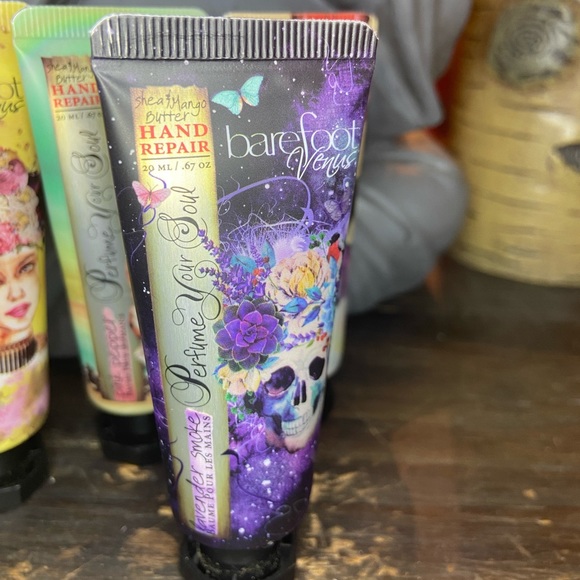 NEW Barefoot Venus Shea & Mango butter hand repair - Picture 8 of 9